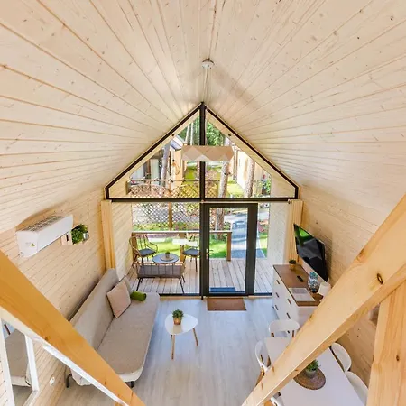 Bursztynowo Osrodek Wczasowy *