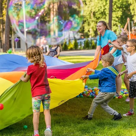 Bursztynowo Osrodek Wczasowy بيت خشبي شتوتوفو