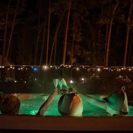 Bursztynowo Osrodek Wczasowy *