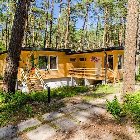 Bursztynowo Osrodek Wczasowy Lodge