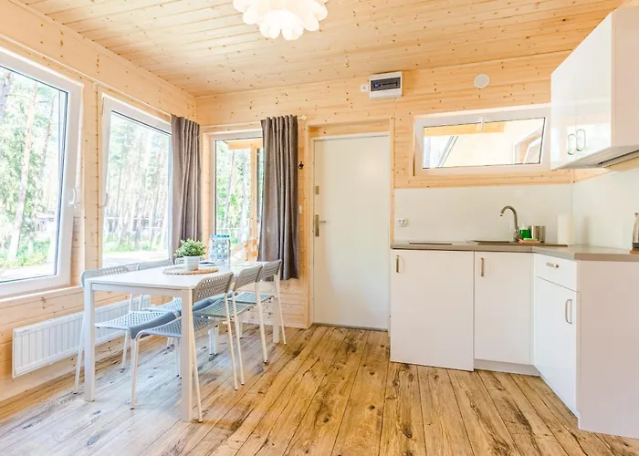 Chata Bursztynowo Osrodek Wczasowy *